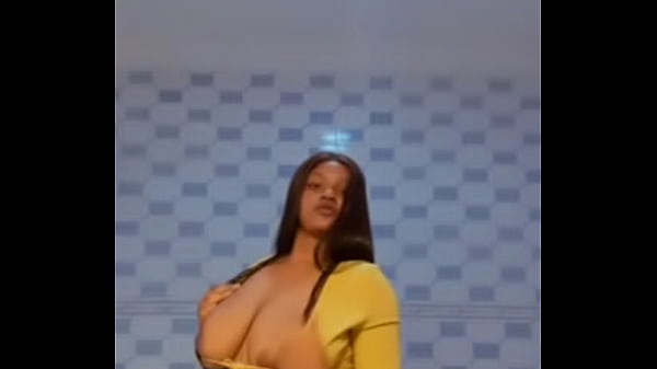 Fina sucks dick 