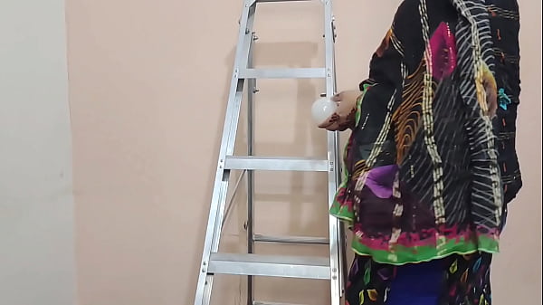 Play MP4 - Indian Desi Neighbor Aunty Calling me Beta Fuck me -Hindi Audio