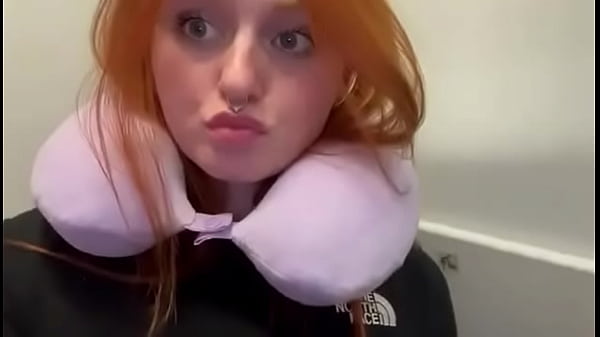 Nonton Pixie On The Airplane Flying To Me ? #pee thumbnail