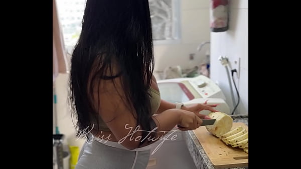 Abacaxi faz bem pra que algu&eacute;m pode me responder 