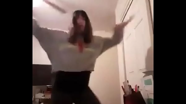 Nonton Puzzle & Dragons thumbnail