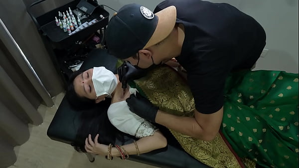 Play MP4 - Indian Girl &comma; while Tattoo &comma;She felt Strong Orgasm in her Pussy