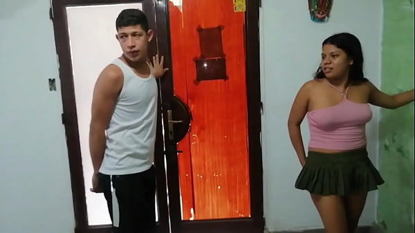 Play MP4 - EL PINTOR SEXI SE FOLLA A LA CACHONDA DE LA PATRONA