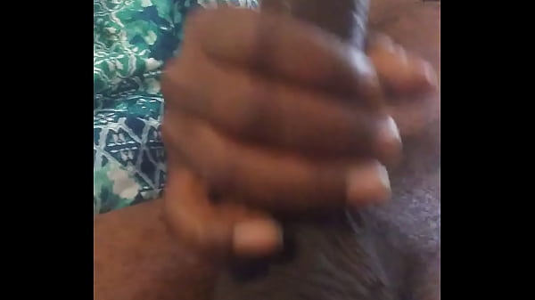 Play MP4 - Help get this nut out