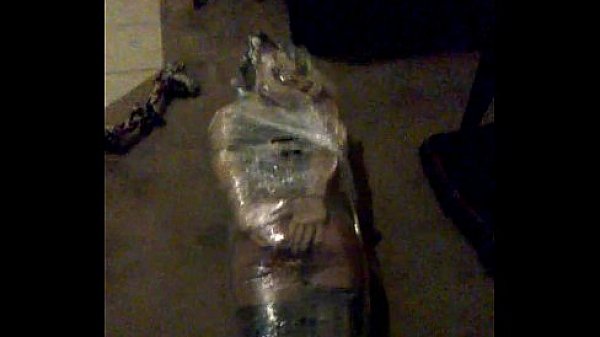 Nonton Seran Wrap thumbnail