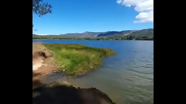 Nonton Milf Tocandose thumbnail