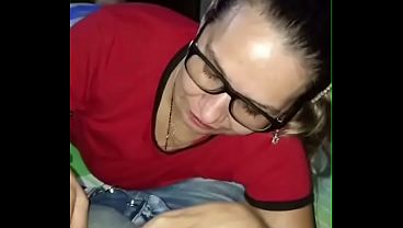 MAMA CON GAFAS...