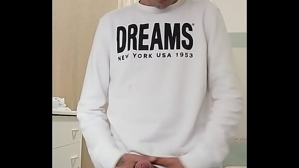 Io grande uomo_d'affari in bagno_,mentre annuso e sniffo i miei introiti.Affari milionari