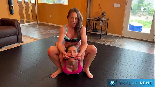 Nonton Who Will Get The Contract Promotion? - Cheyenne Vs Skylar Worshipskylar.com I Am Skylar Rene, Your Dream Girl And Worst Nightmare! Submitting To Me Will Be Both The Best And Worst Decision You Will Ever Make thumbnail