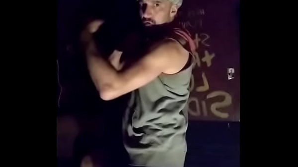 Play MP4 - DIVA DICK Sing Love Into the World