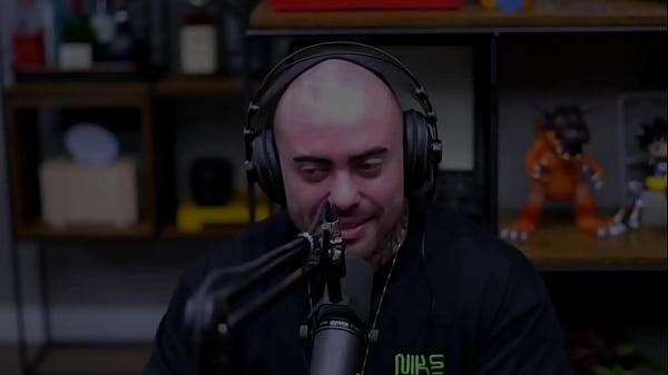 Nonton Maru Karv Da Entrevista Chocante thumbnail