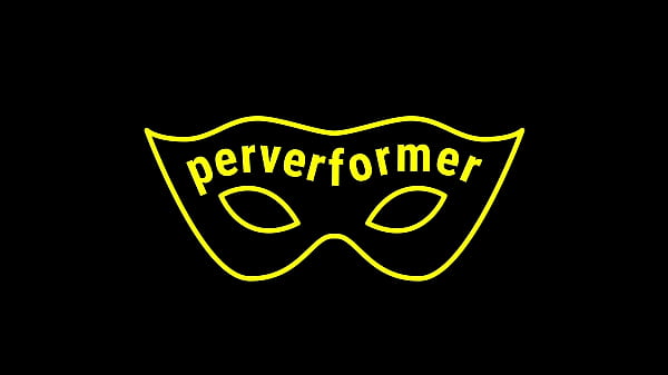 Nonton Slave Must Clean The Toilet Seat With His Tongue thumbnail