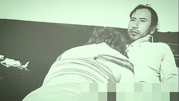 Travesti me la chupa la verga luego le pongo de cuatro le meto duro