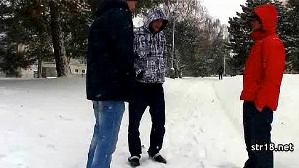 Cute teen amateur gives an amazing suck & fuck 