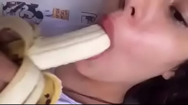 Nonton Trim.b207c300-7cea-428d-beae-3dea595f9c37.mov thumbnail