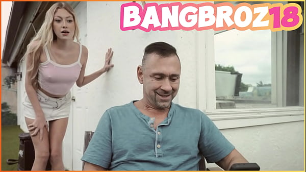 Hot Teen_Skyler_Storm Took The Day Off From College to Enjoy the_Family_Hot Tub