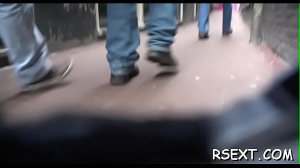 Babe gets licked and fucks 