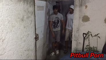 Comi A Mulher Do Meu Amigo No Chuveiro thumbnail