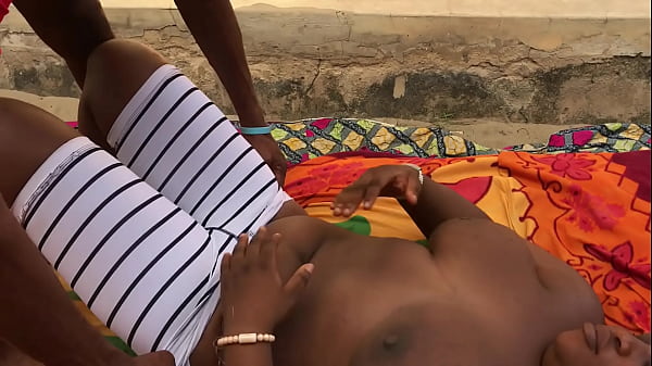 Alphabaddie be doing the most while i fed her with my huge bbc taking personal pictures while sucking dick is the height of it all