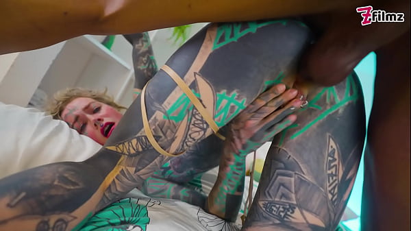 Nonton Alternative Babe Loves Fucking Bbc thumbnail