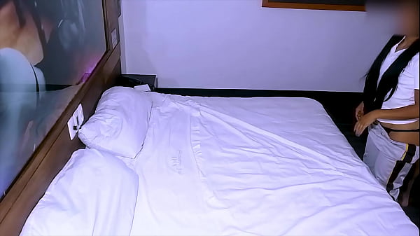 Play MP4 - ALUMNA POPULAR MEXICANA COLEGIALA Y JOVEN ESTUDIANTE CON GRANDE CULO