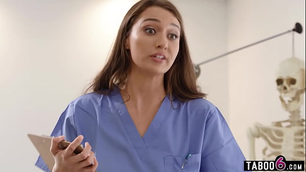 Play MP4 - Curvy stepmom MILF Jennifer White thought anal sex was pure taboo