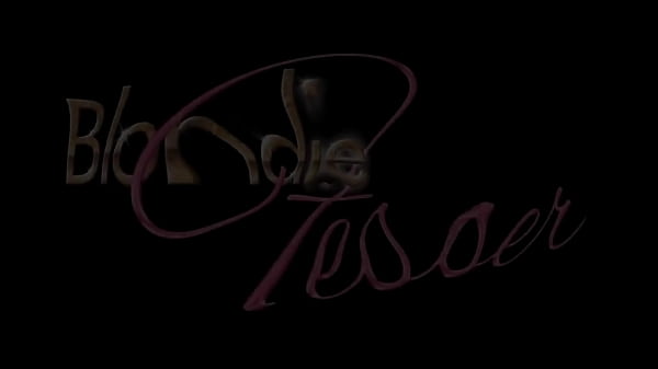 Nonton Horny Bad Girl In Her Room Wants To Play With Her Pussy - Blondie Fesser thumbnail