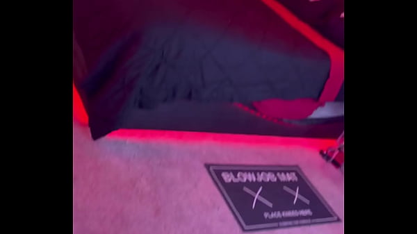 Nonton I&rsquo;m On Demon Time Tonight thumbnail