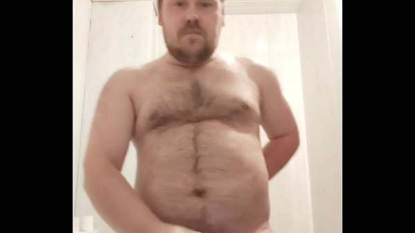 Я использую магию моего красивого члена чтобы снова загипнотизировать тебя! 