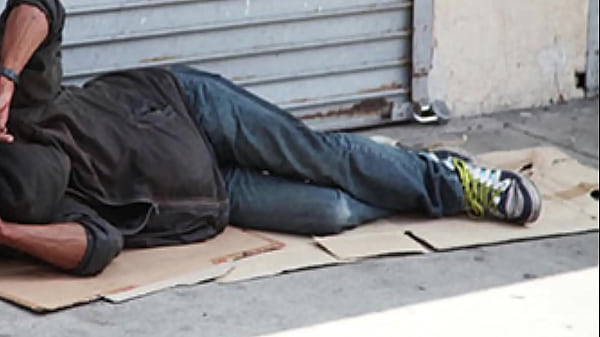 Yo Masturb&aacute;ndome Vagabundo Hasta Correrme thumbnail