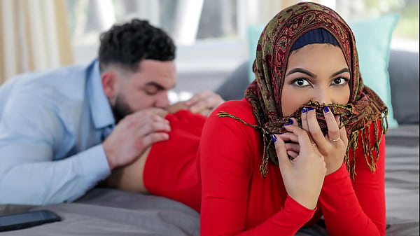 Stepbro to Teach His Hijab Stepsis a Few Things BeforeShe Gets Married Hijablust
