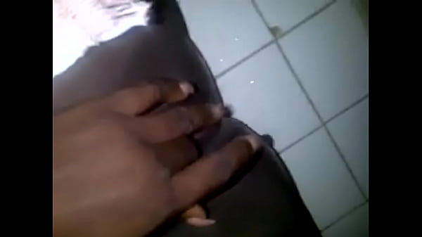 Nonton Ebonyqueen thumbnail