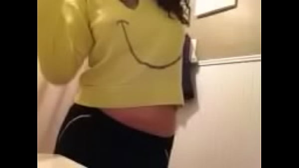 Nonton They Show Me Love thumbnail