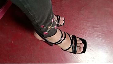 tacones probando como me queda 