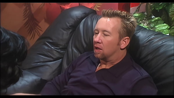 Nonton You Have To Fill Her Mouth Right Now! thumbnail