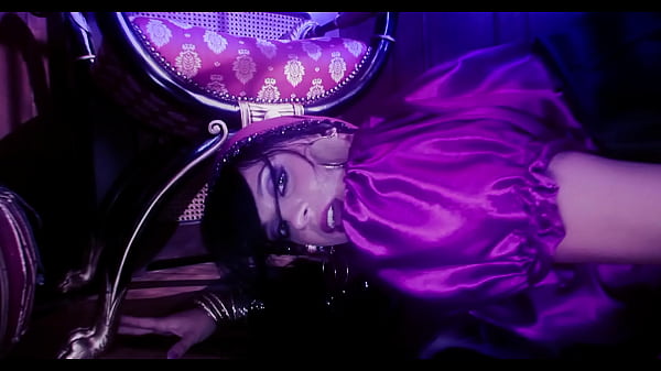 Emily Ross Shows Her Husband What A Slut She Is As She Cuckolds Him thumbnail