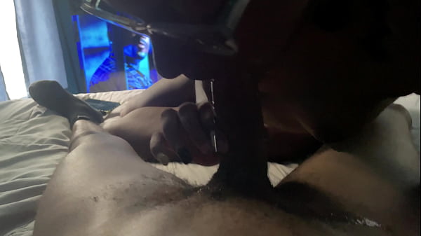 Slim Thick gets aMouthful of DreDaGloden1