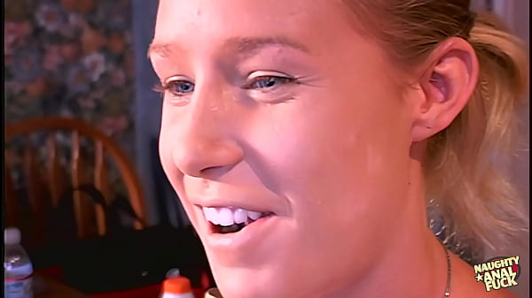 Nonton Allison Pierce, Known As Blondie, Exhibits Her Tight Anatomy And Petite Breasts While Engaging In Anal Intercourse. thumbnail