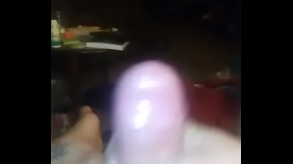 Play MP4 - Str8 guy uncut cock cumming