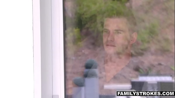 Latina milf mercedes carrera is so sexy while swimming in the noticed that her stepson keeps looking at her