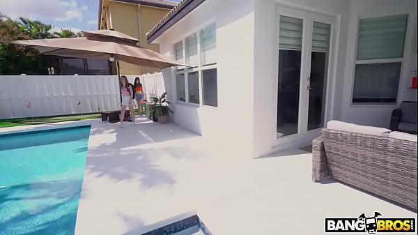 Play MP4 - StepBro Fucks My Little Pussy