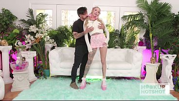 Nonton Slutty Cassidy Luxe Wants More Of Nade Nasty's Extreme Sex! thumbnail