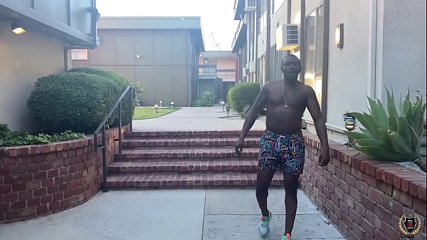 Layla quinn got nailed by that bbc rome major cums on her holes 