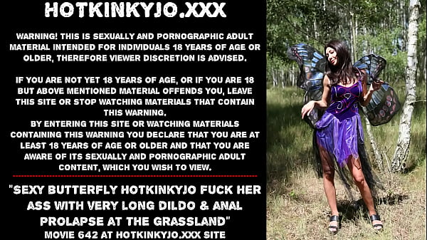 Sexy butterfly Hotkinkyjofuck her ass with very_long dildo anal_prolapseat the_grassland