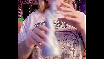 Nonton Rip The Pantyhose And Stretch My Pussy With Huge Dildo thumbnail