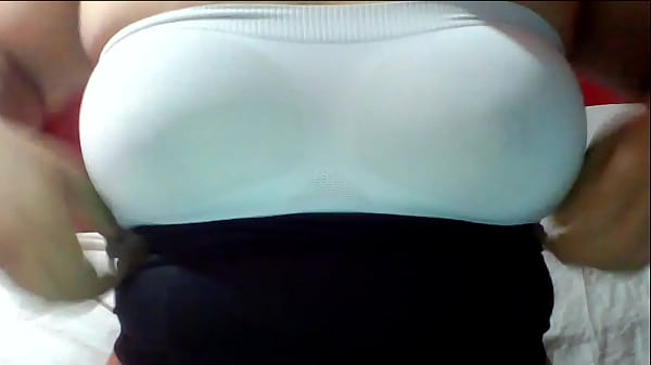 busty_indian girl shows big boobs and_dark nipples