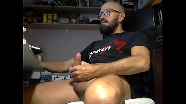 Play MP4 - hugot 93 paja 12&period;01&period;25 muy empalmado