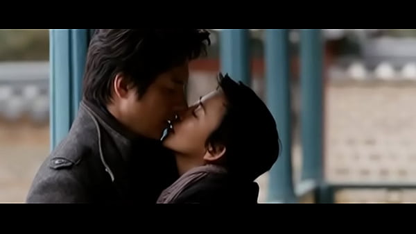 Play MP4 - Sexy Short Hair Girl Enjoyed Hot Session