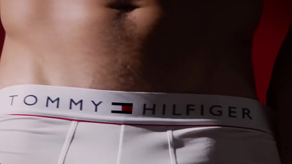 Rafael Nadal Takes it All Off 