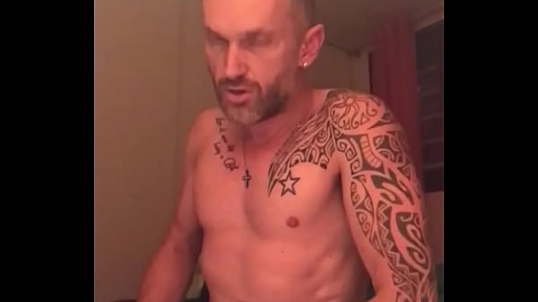 Play MP4 - Who want to suck my big cock till I cum &quest;